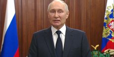 « Ils n'ont rien à proposer de mieux que d'utiliser des armes à sous-munitions », a déclaré M. Poutine.