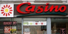 Le distributeur Casino va demander des «délais de grâce» au Tribunal de Commerce afin de ne pas se retrouver en défaut sur sa dette avant de l'avoir renégociée.