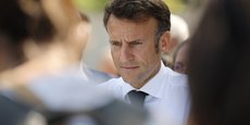 Emmanuel Macron préfère reporter sa communication autour du premier bilan des 100 jours.