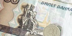 Vendredi, il fallait débourser 96,5 roubles pour obtenir un dollar et 102,8 pour un euro.