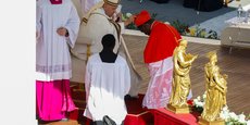 Le pape François préside une cérémonie consistoire