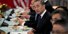 « Les deux parties ont eu des discussions stratégiques franches, substantielles et fructueuses » notamment sur « comment gérer de manière appropriée les questions importantes et sensibles des relations sino-américaines », a déclaré Wang Yi, le conseiller à la sécurité nationale de la Maison Blanche.