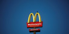 De nombreux restaurants McDonald's ont dû fermer leurs portes partout dans le monde ce vendredi. (photo d'illustration)