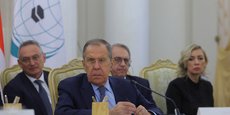 Le ministre russe des Affaires étrangères Sergueï Lavrov participe à une réunion à Moscou