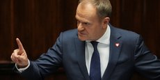 La coalition dirigée par le Premier ministre pro-européen Donald Tusk a pris désormais les rênes du pays et s'engage à réformer notamment la télévision et la radio d'État.