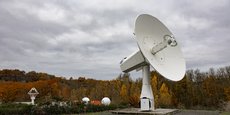 Le CNES dispose au sud de Toulouse d'une antenne nouvelle génération optimisée pour suivre depuis le sol les satellites en orbite basse.