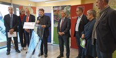 A l'échelle de la Nouvelle-Aquitaine, le Pacte d'ambition pour l'agriculture biologique 2023-2027 a été co-signé le 15 décembre dans les locaux du Sivu Bordeaux Mérignac qui s'approvisionne à hauteur de 57 % en produits bio.