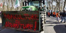 Déjà dans les rues de Bordeaux en février 2023, la FNSEA 33 et les Jeunes agriculteurs de Gironde annoncent un blocage de l'entrée de la rocade mercredi 24 janvier 2024 à l'aube.