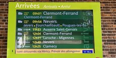 Les usagers, excédés par les nombreux retards et annulations sur la ligne Clermont-Paris, attendent un plan d'urgence de la part de la SNCF.
