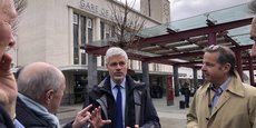 Laurent Wauquiez a voulu marquer sa colère devant la gare de Clermont-Ferrand et présenter ses attentes avant l'annonce du plan d'actions de la SNCF.