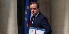 « La France remplira l'objectif des 2% donné par l'OTAN, 2% du PIB cette année 2024 », a assuré Sébastien Lecornu à Bruxelles.