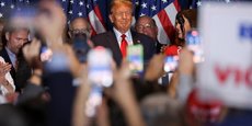 Donald Trump organise la soirée des élections primaires républicaines de Caroline du Sud à Columbia