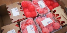Les producteurs de fruits et légumes soulignent le surcoût engendré par la nouvelle réglementation, avec une barquette plastique à 4 centimes, et une barquette en carton entre 13 et 18 centimes.