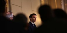 Emmanuel Macron a annoncé dimanche qu'un projet de loi ouvrant une aide à mourir sous conditions strictes serait présenté en avril en Conseil des ministres.