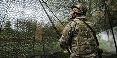 Les filets de camouflage de Solarmtex rendent hommes et matériels pratiquement indétectables y compris par les drones dont l'utilisation se généralise dans les conflits armés, à l’instar de l’Ukraine.