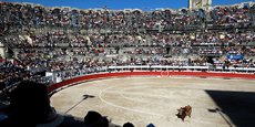 L’amphithéâtre romain du Ier siècle où se déroulent les corridas. Ici pendant la Feria de Pâques, en 2022.