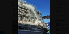Une explosion, suivie d'un incendie, s'est produite dans l'usine Saipol, sur le port de Sète.