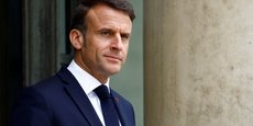« Sans dissolution, cela aurait été la chienlit » estime Emmanuel Macron.