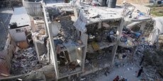Les dommages d'une frappe israélienne, à Rafah, dans le sud de la bande de Gaza