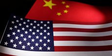 Illustration des drapeaux américain et chinois