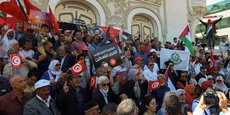 Protest demanding the release of imprisoned journalists, activists, opposition figures and setting a date for fair presidential elections in Tunis