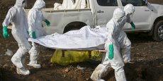 Plus de 20.000 personnes ont été contaminées dans ces trois Etats et plus de 7.800 en sont mortes, selon le dernier bilan de l'Organisation mondiale de la santé (OMS).