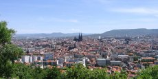 A Clermont-Ferrand, Michelin reste le premier employeur de la ville mais rencontre des problèmes de recrutement.