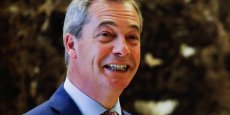 Avec son Parti du Brexit, l'europhobe Nigel Farage compte bien faire une percée aux élections européennes, un scrutin auquel le Royaume-Uni, lancé sur la rampe d'une sortie de l'UE depuis trois ans, n'aurait jamais dû prendre part.