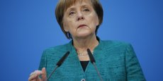 Angela Merkel, qui est à la tête des chrétiens-démocrates (CDU), a concédé le portefeuille des Finances au SPD dans le cadre de l'accord de coalition qui a finalement été scellé mercredi, plus de quatre mois après les élections législatives fédérales du 24 septembre.