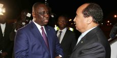 Le président sénégalais Macky Sall a été reçu par son homologue Mohammed Ould Abdel Aziz, le 8 février à l'aéroport de la capitale mauritanienne Nouakchott.
