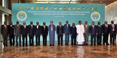 Photo de famille des chefs d'Etat et de gouvernement qui ont participé au sommet de la Commission climat et du Fonds bleu pour le Bassin du Congo, le 29 avril 2018 à Kintélé près de la capitale Brazzaville.