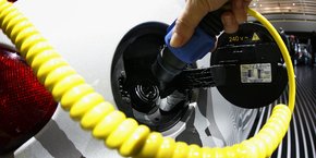 Mecaware mise sur un procédé d'extraction au CO2 pour récupérer les métaux critiques et les terres rares (lithium, cobalt, nickel, manganèse, lanthane) dans les batteries en fin de vie.