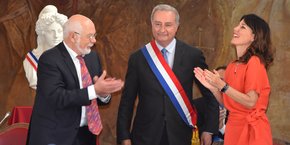 Jean-Luc Moudenc a été élu officiellement maire de Toulouse, vendredi 3 juillet, à l'issue d'un conseil municipal.