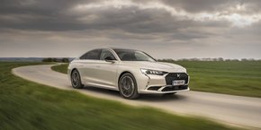 La DS9 consacre le retour de l'ingénierie automobile française sur le segment très germanique des voitures premium.