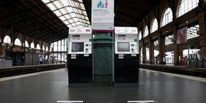 La SNCF n'a pas augmenté ses prix cette année. Les billets payés par les voyageurs sont même en moyenne moins chers qu'en 2019, avant la crise sanitaire, assure le patron de la SNCF.