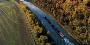 À Toulouse, un bateau à hydrogène à destination du fret fluvial est développé et espéré pour 2024.