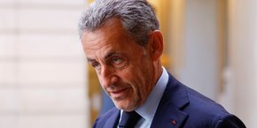 Nicolas Sarkozy critique la décision d'Eric Ciotti de rallier le Rassemblement national.
