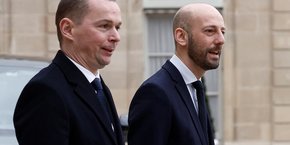Olivier Dussopt et Stanilas Guerini à la sortie du conseil des ministres lundi 23 janvier.