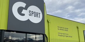 En termes de ventes, le Groupe Go Sport pèse un peu plus de 7 millions de chiffre d'affaires sur l'année 2021. Et Go Sport France un peu plus de 350 millions d'euros, selon l'annonce publiée sur le site de l'ASPAJ.