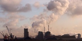 Le gouvernement publiera à l'été 2024 sa stratégie en matière de captage et stockage du CO2, qui contiendra une cartographie du potentiel de capture de CO2, « pour décarboner l'industrie et au-delà ».