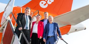 Bertrand Godinot, directeur général France d'Easyjet (à dr.), en compagnie (de g. à dr.) de Franck Goldnadel, président du directoire des Aéroports de la Côte d'Azur, Isabelle Baumelle, directrice des opérations et du développement des compagnies des Aéroports de la Côte d'Azur, et de Johan Lundgren directeur général d'Easyjet, à l'occasion des 10 ans de la base de Nice en 2022.