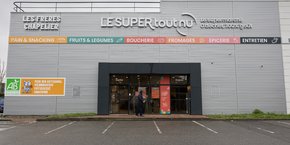 Installé rue Tolosane à Labège (Haute-Garonne), le supermarché zéro déchet du Drive Tout Nu pourrait permettre à la société de doubler son chiffre d'affaires.