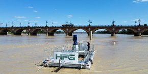 Le site d'essais hydroliens du Pont de Pierre à Bordeaux a été mis en service en 2017.