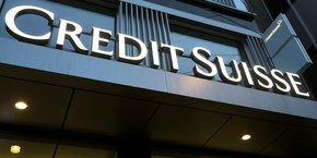 Les autorités suisses ont décidé de faire porter une partie du fardeau financier du rapprochement entre Credit Suisse et UBS sur le dos des porteurs de telles obligations risquées.