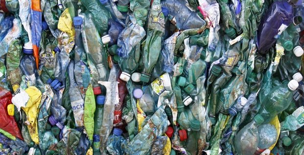 Vers un bonus-malus pour doper le recyclage du plastique