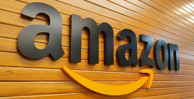 Amazon bat le consensus avec un profit record, le titre grimpe