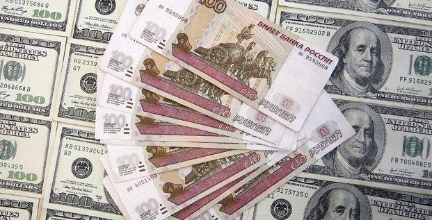 La russie suspend ses achats de devises etrangeres