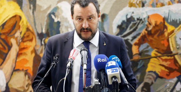 Salvini: l'interet des italiens passe avant les bureaucrates de l'ue
