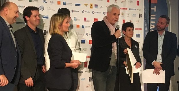 Stéphane Duponchel, co-fondateur de Eco Matelas à Baillargues, reçoit le Trophée FAIRE
