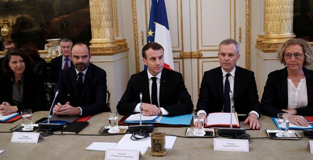 Macron, réunion, Elysée, élus, syndicats, crise des gilets jaunes, allocution télévisée,